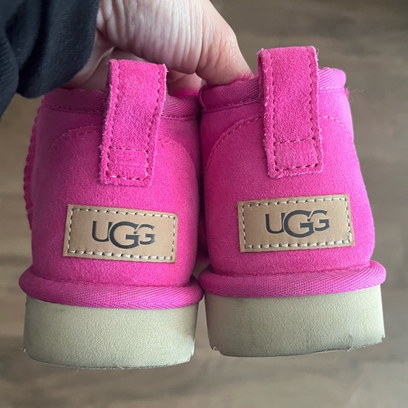UGG Classic Ultra Mini In Rock Rose - Picture 7 of 10